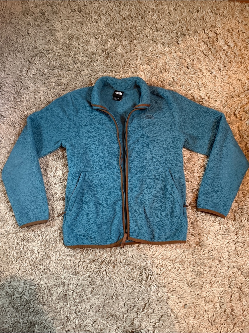 The North Face Men’s Dunraven Sherpa Full Zip Fleece Jacket Blue with Brown Trim